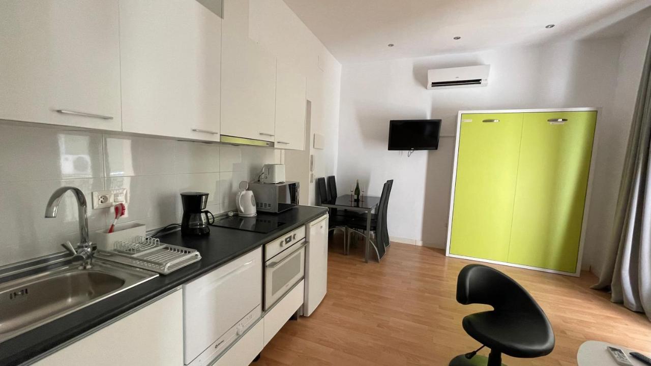 Apartamentos Boni Alicante Luaran gambar
