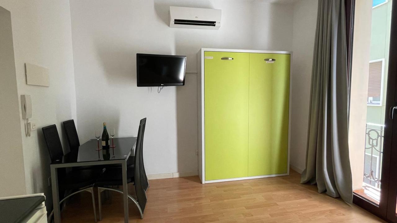 Apartamentos Boni Alicante Luaran gambar