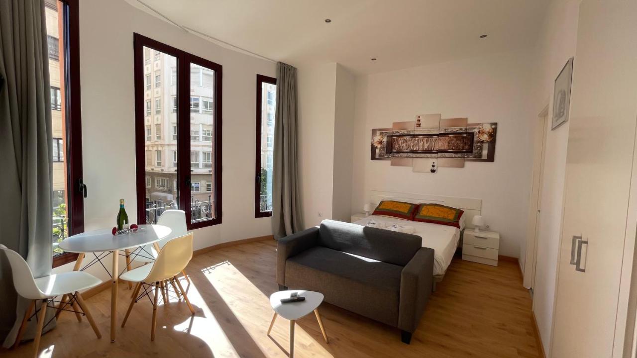 Apartamentos Boni Alicante Luaran gambar