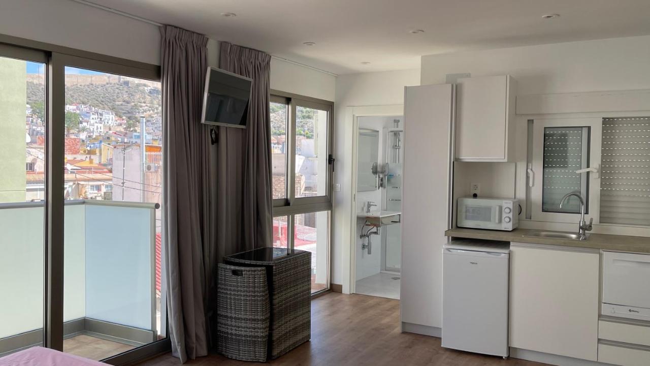 Apartamentos Boni Alicante Luaran gambar