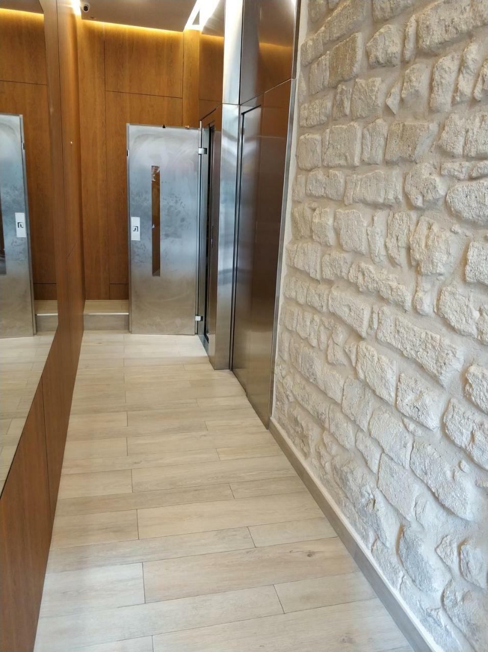 Apartamentos Boni Alicante Luaran gambar